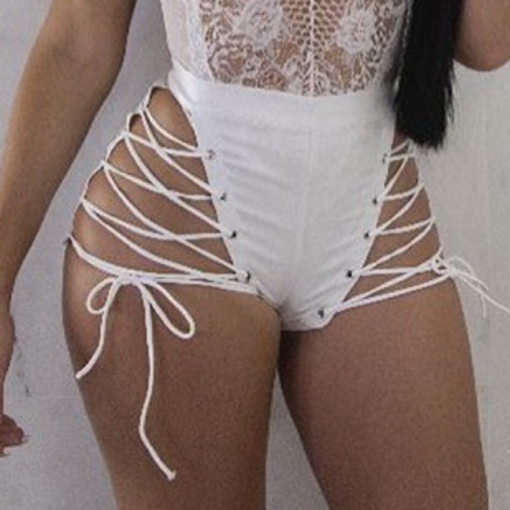 Tie up shorts